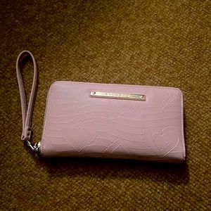 Woman’s wallet